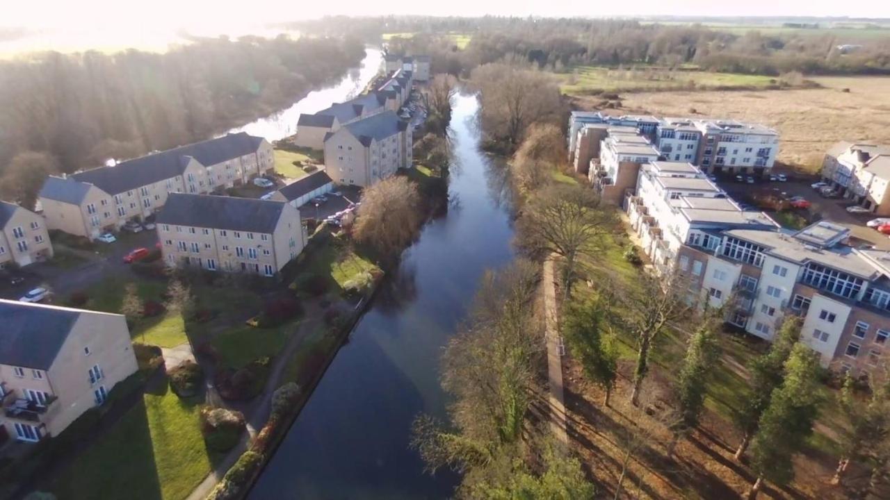 Penthouse Apartment On The River - 65 Skipper Way Saint Neots Luaran gambar